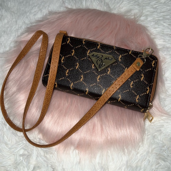 Baby Phat Crossbody Wallet - Picture 4 of 4